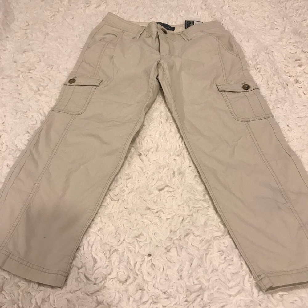 Eddie Bauer women’s Capri pants